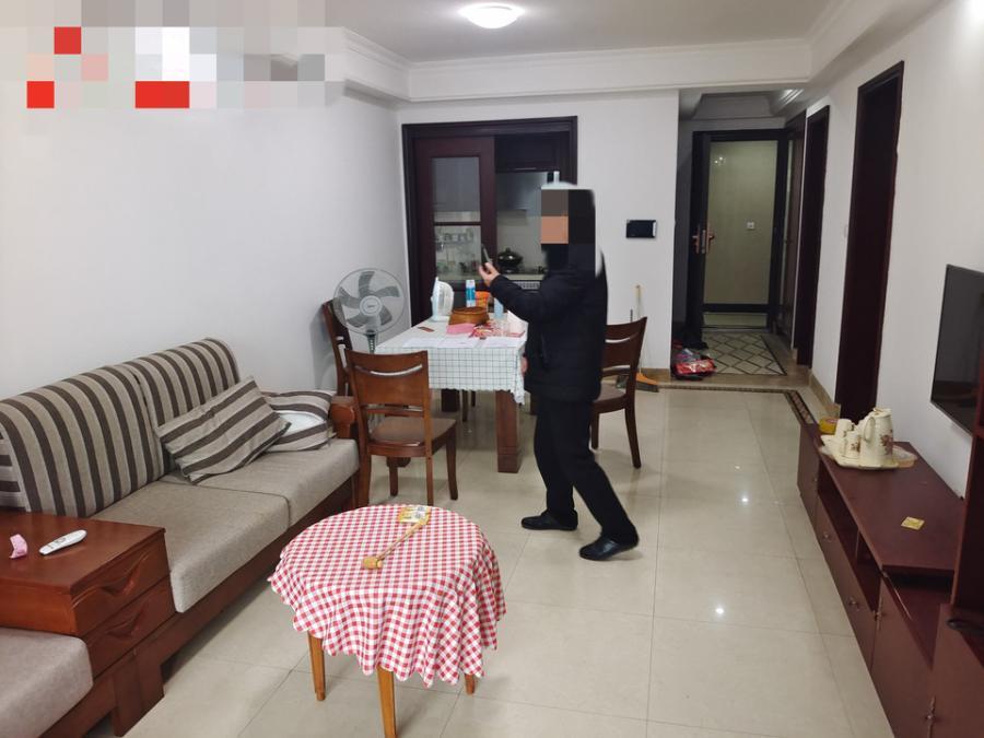中海國際社區(qū)一期（中海江御名園）法拍房一期金楠街3、4棟2203號